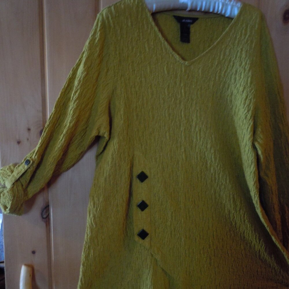 Ali Miles Women's Tunic Mustard Chartreuse Crinkle Roll Tab  XL V-Neck